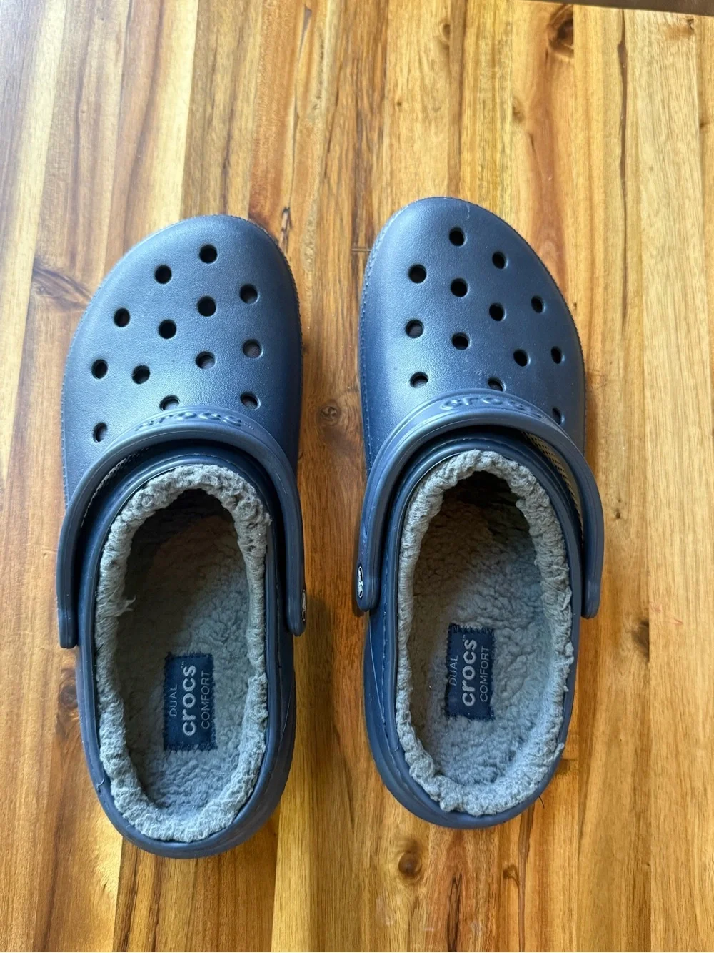 CROCS Navy Blue Slip-On Fuzz-Lined Clog
